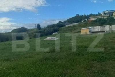 Teren de 1400 mp, în Central