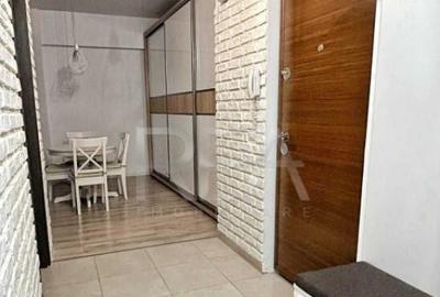 Apartament cu 2 camere decomandat în Lacul Morii