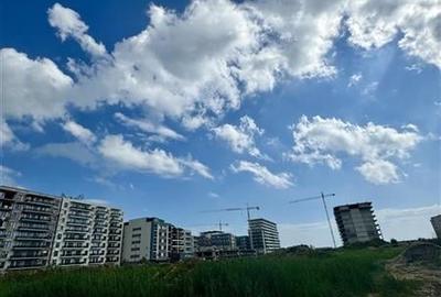 Teren Mamaia Nord pe partea cu marea - 4000 de mp cu regim de inaltime P+10 - 3