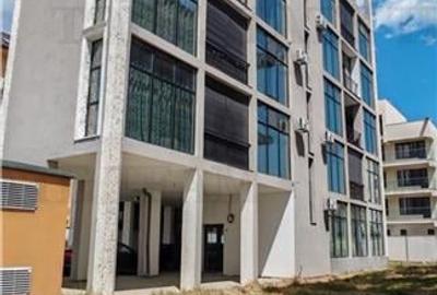 Garsoniera 36,5mp cu toate utilitatile, tavane Barisol, parcare inclusa, in MAMA