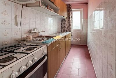Apartament cu 2 camere de vânzare în Mangalia,str.Rozelor,la 400m de plajă - 1