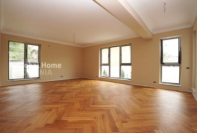 Apartament cu 4 camere semidecomandat în Băneasa - 2