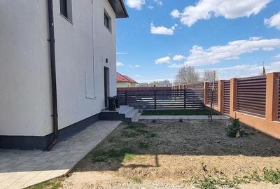 Casă cu Teren 450 Mp în Valea Mare - 4