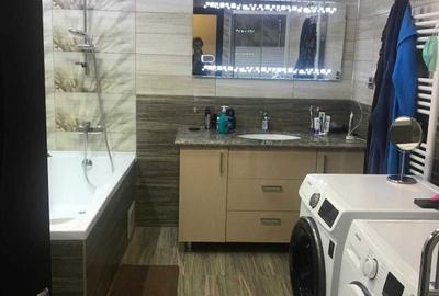 Apartament cu 4 camere decomandat în 13 Decembrie - 4