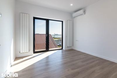 Casă cu 5 camere cu Garaj în Corbu - 16