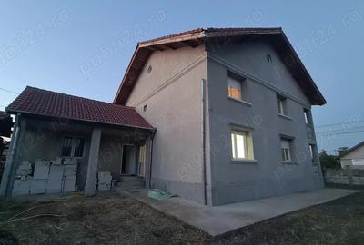 Vila cu etaj de vanzare Cervenia, Teleorman - 10