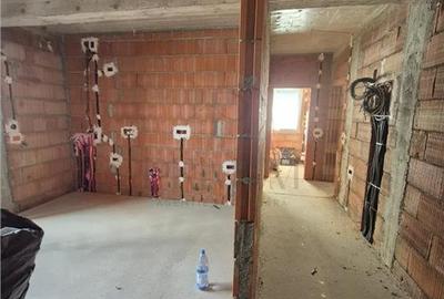 Apartament cu 2 camere decomandat în Ciarda Roșie - 10