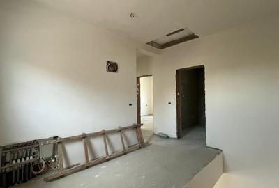 Duplex cu 4 camere cu Canalizare în Moșnița Nouă - 8