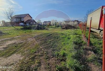 Teren Construcții intravilan de 750 mp, în Ghermănești - 3