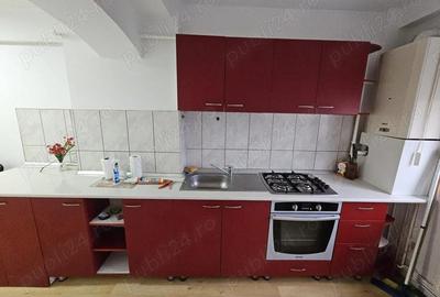 Apartament cu 3 camere semidecomandat în Central - 7