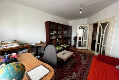 Apartament cu 2 camere decomandat în Central - 3