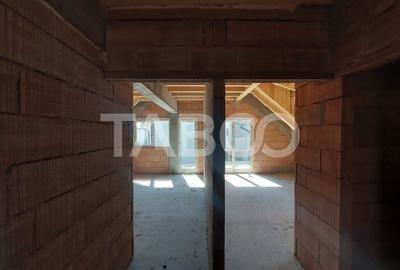 Casa de vanzare 147 mpu si 5 camere 434 mp teren Cristian Sibiu - 7