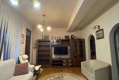 Casă cu 4  camere de închiriat - Vitan - 2