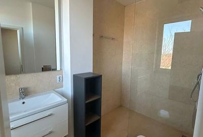 Casă cu 2 camere cu Teren 341 Mp în Bucium - 9