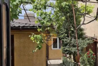 Casă cu 6 camere cu Teren 200 Mp în Tomis II - 3