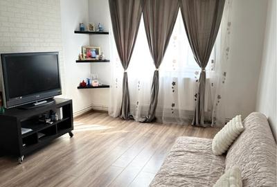 Apartament, 2 camere, renovat - 1