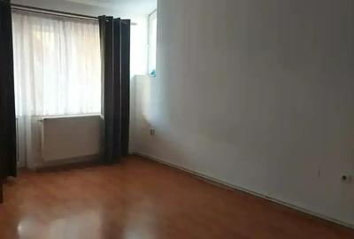 Spațiu comercial, de 70 mp, în Central - 1