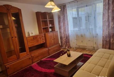 Inchiriez apartament cu doua camere in Resita, zona Gen.8, tel - 5