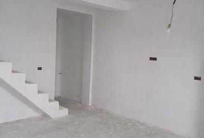 Casă individuală cu 5 camere cu Teren 210 Mp în Străulești - 3