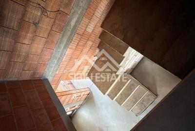 Casa individuala cu garaj , curte generoasa - 19