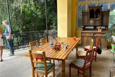 Casă cu 6 camere cu Teren 5000 Mp în Central - 7