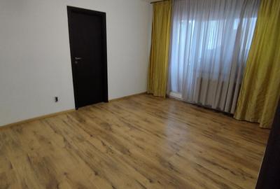 Apartament cu 2 camere nedecomandat, mobilat în Astra - 1