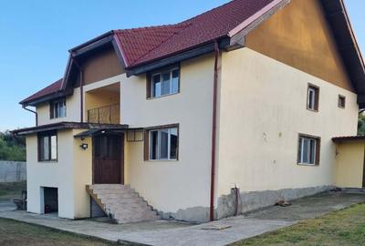 Duplex cu 5 camere cu Teren 1082 Mp în Schinteiești - 4