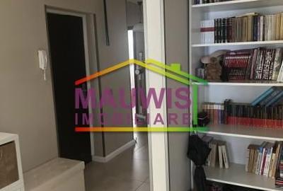 Apartament cu 4 camere decomandat în Central - 3