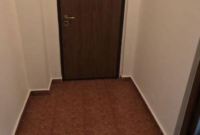 Apartament cu 4 camere decomandat în Calea București - 7