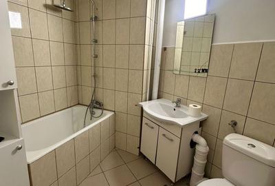 Garsonieră decomandată în Exterior Vest