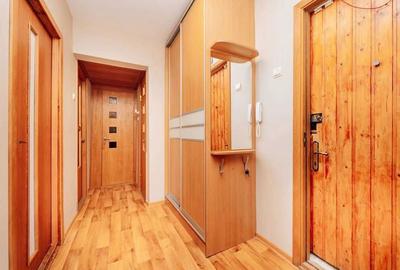 Apartament cu 2 camere decomandat în Berceni