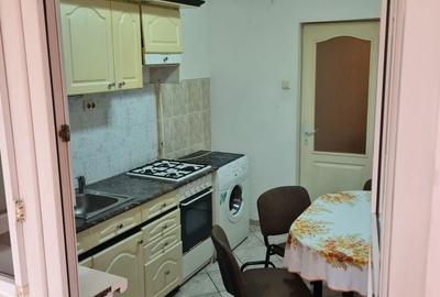 Garsonieră decomandată în Central - 8