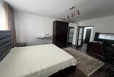 Apartament cu 3 camere decomandat, mobilat în Decebal - 5