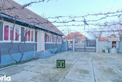 Casă cu 5 camere cu Canalizare în Cermei - 2