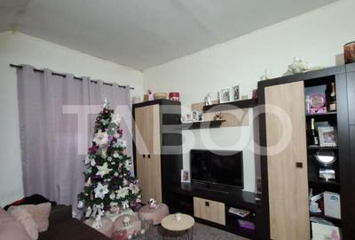 Apartament cu 4 camere decomandat în Central - 2