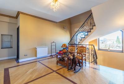 Vila cu piscina si garaj - 6 dormitoare - Pantelimon - 13