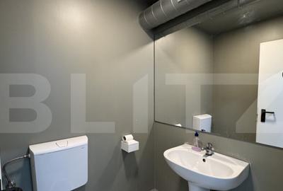 Hala pe parter cu birouri, 676 mp, acces tir, parcare, Bari - 12