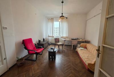 Apartament cu 3 camere semidecomandat, mobilat în Unirii - 13