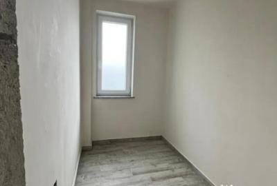 Casă cu 5 camere cu Teren 150 Mp în Rădăuți - 3