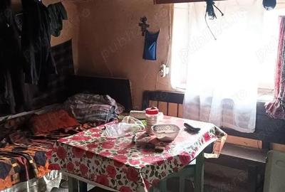 Casă cu 4 camere în Răchitova - 6