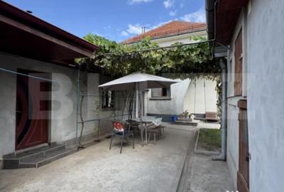 Casă cu 5 camere cu Teren 382 Mp în Brestei - 4