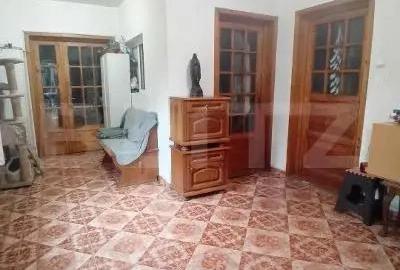 Casă cu 6 camere cu Teren 300 Mp în Central - 11