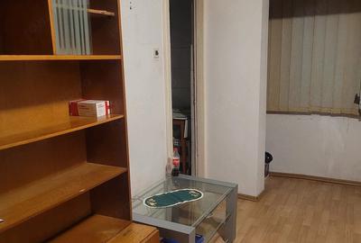 Garsonieră semidecomandată în Lipovei - 2