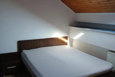 Particular inchiriez garsoniera central - 2