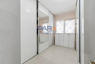 Apartament cu 4 camere decomandat, mobilat în Central - 12