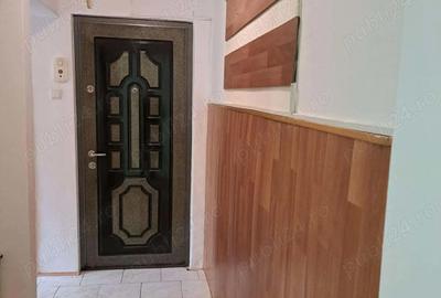 Apartament cu 2 camere semidecomandat în Micro 15 - 8