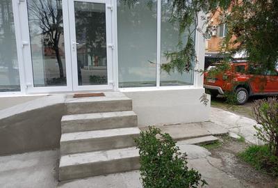 Apartament cu 3 camere decomandat în Central - 4