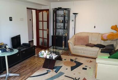 Apartament cu 3 camere decomandat în Ștefan cel Mare - 1