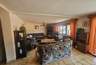 Casă individuală cu 5 camere cu Teren 159 Mp în Schei - 4