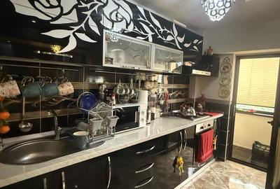 Apartament 3 camere renovat – 71 mp utili – Etaj 2/4 – Zona Piața Moldovei Apartament 3 camere renovat – 71 mp utili – Etaj 2/4 – Zona Piața Moldovei - 5